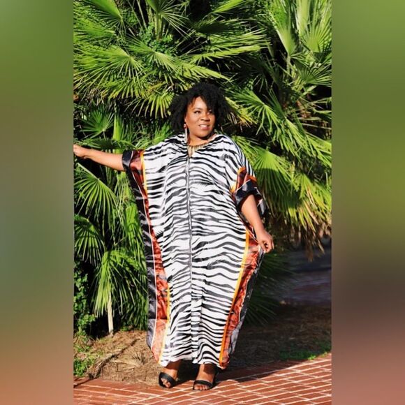 Zebra abstract caftan/swimsuit cover-up-size XL - Picture 1 of 6